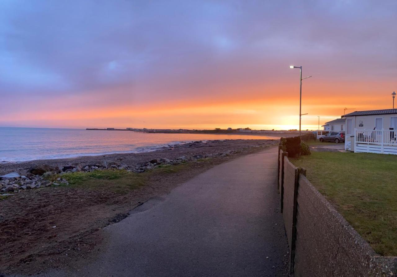 Trecco Bay Acorns 22 Hotel Porthcawl Bagian luar foto